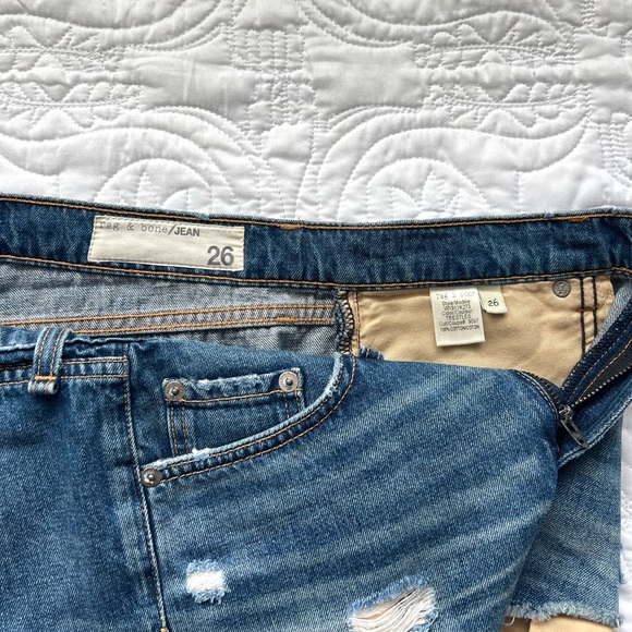 Rag & Bone Jean Shorts Size 26 - Picture 3 of 4